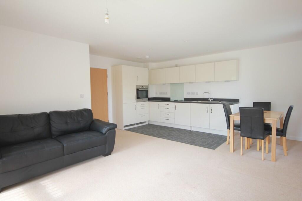 Apartment in Birmingham, Calthorpe Fields - View 3