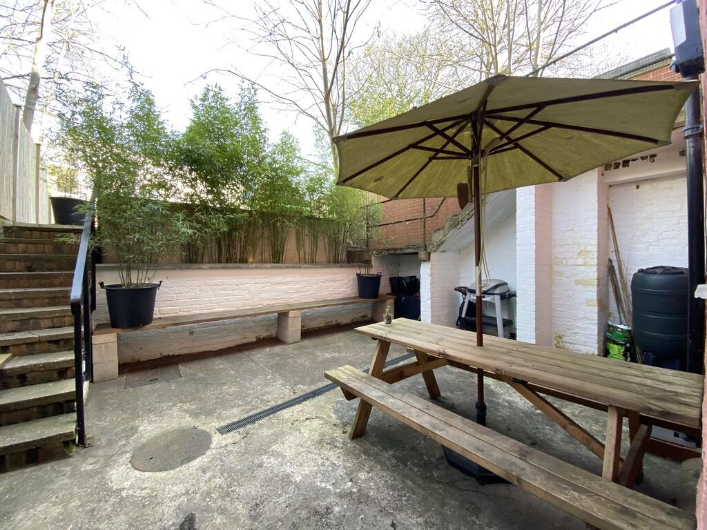 Main image of property: Lansdowne Crescent, Willes Road