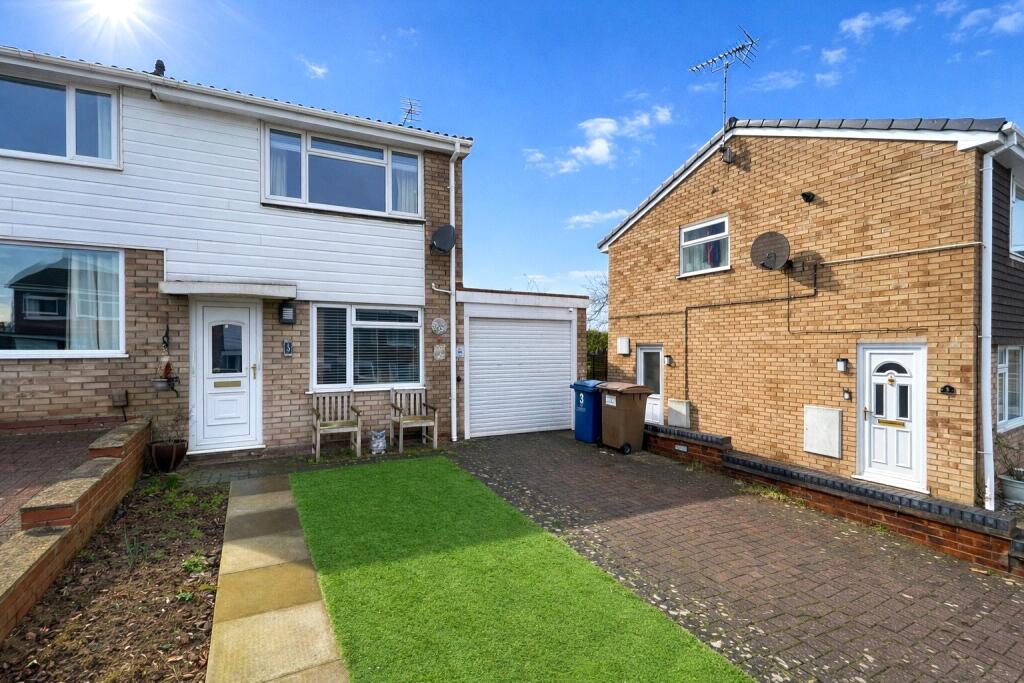 Main image of property: Deepdales, Stafford, Staffordshire, ST17