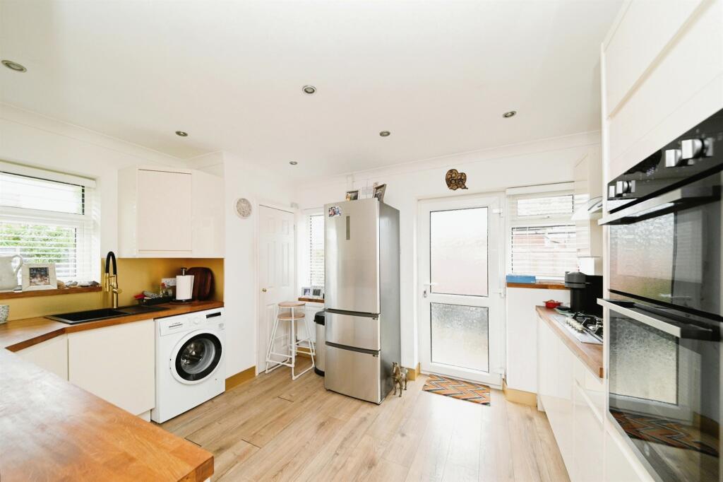 Stonecross Road, Downham Market photo 3