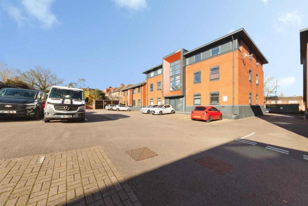 Additional image 2 of Wagon Lane, Birmingham