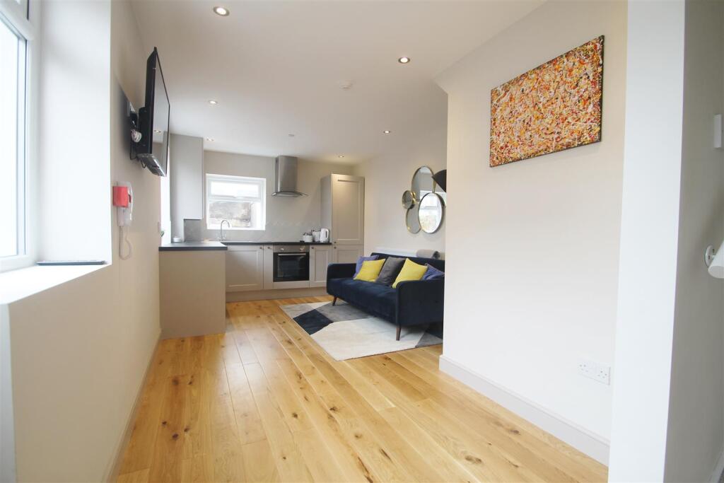 Main image of property: Merches Gardens, Grangetown, Cardiff
