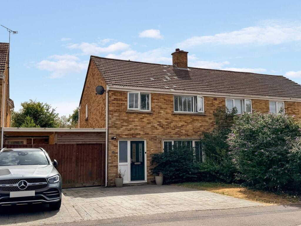 Main image of property: Upthorpe Drive, Wantage, OX12
