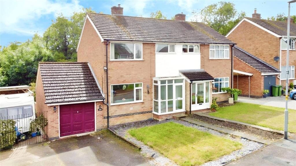3-bed semi-detached on Johnson Rise, Stoney Stanton, Leicester, Leicestershire, LE9, £240,000