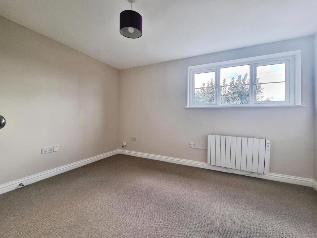 Apartment in Swale, Macknade, Faversham - More