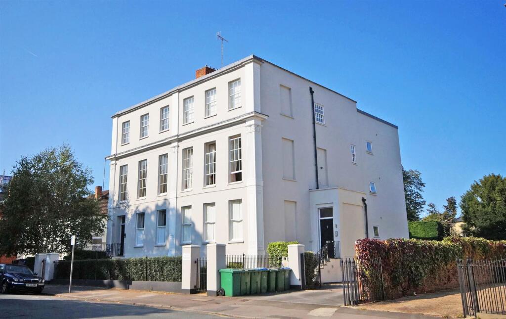 Main image of property: Bath Road, Cheltenham, GL53