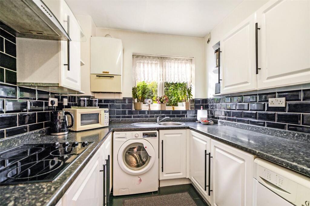 House in London - View 5