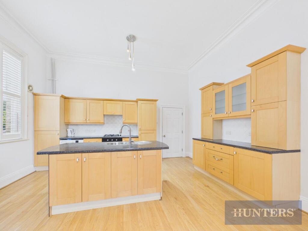 Apartment in York - View 4