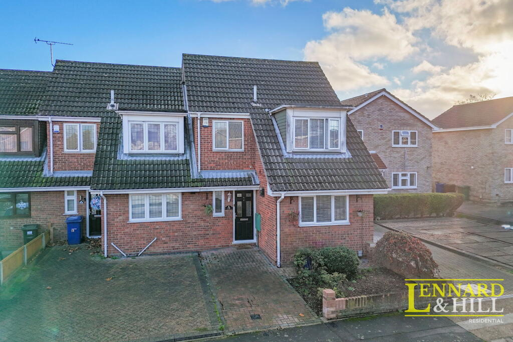 Main image of property: Palmers Drive, Little Thurrock, Grays, RM17 5RA