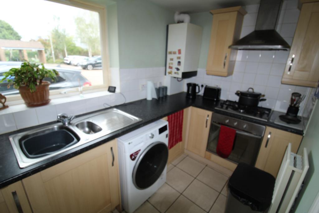 Apartment in Milton Keynes - View 2