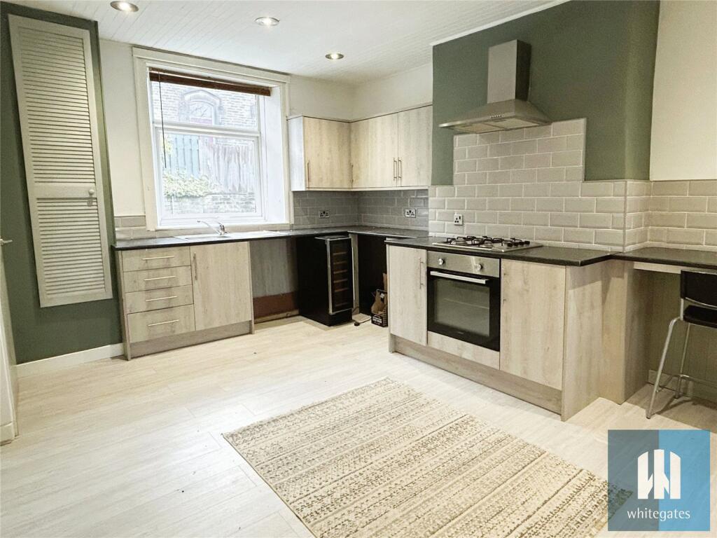 House in Kirklees, Longwood Edge, Leymoor - View 2