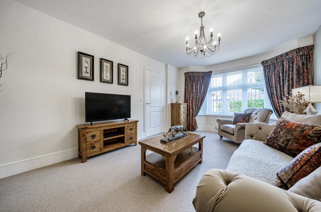 Juno Close, Saighton, Chester photo 3