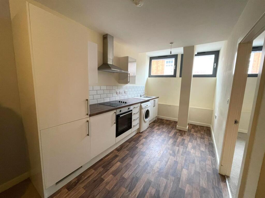 Main image of property: Barnby Gate, Newark