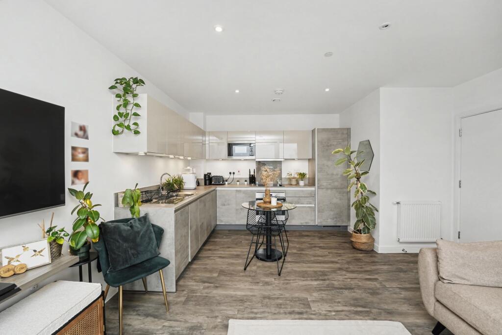Apartment in London - View 2