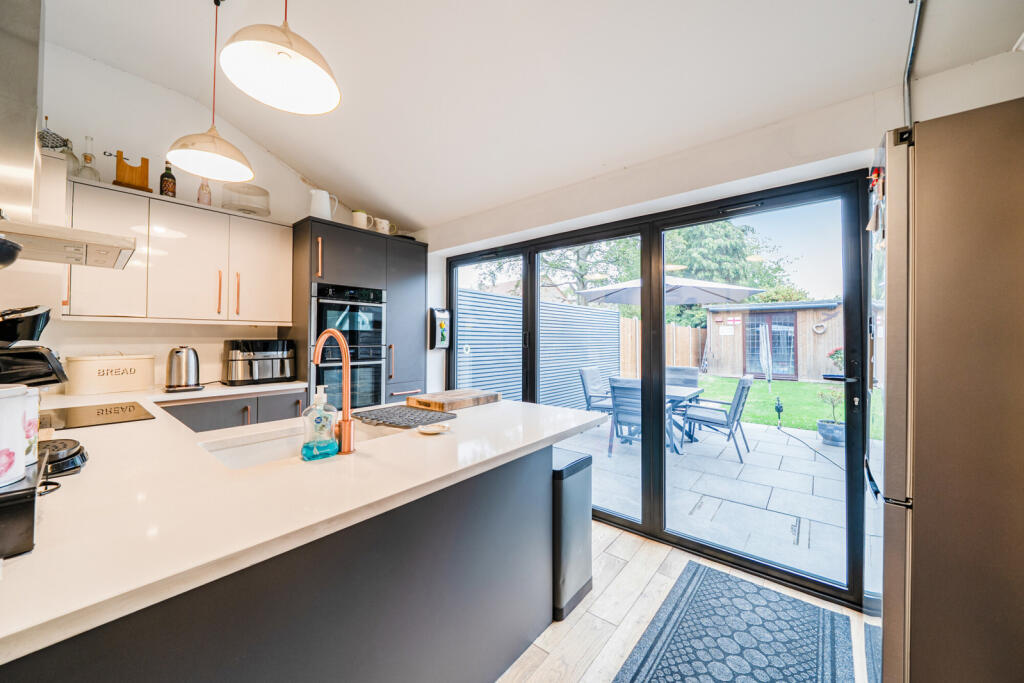 House in Southall - View 4