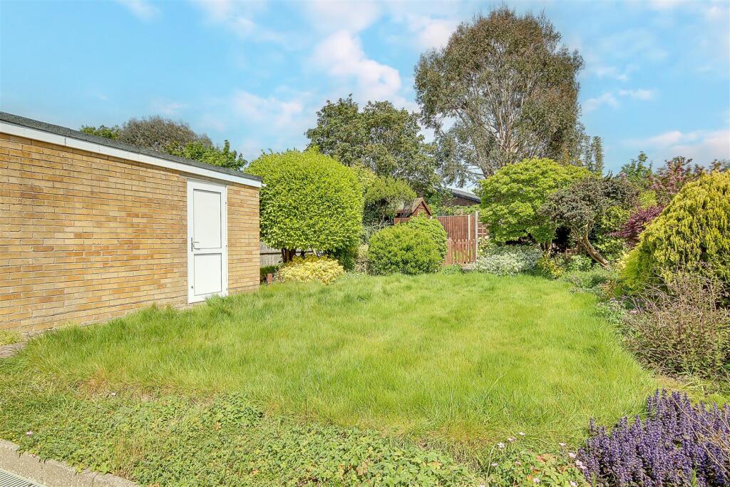 House in Worthing, West Sussex - View 3