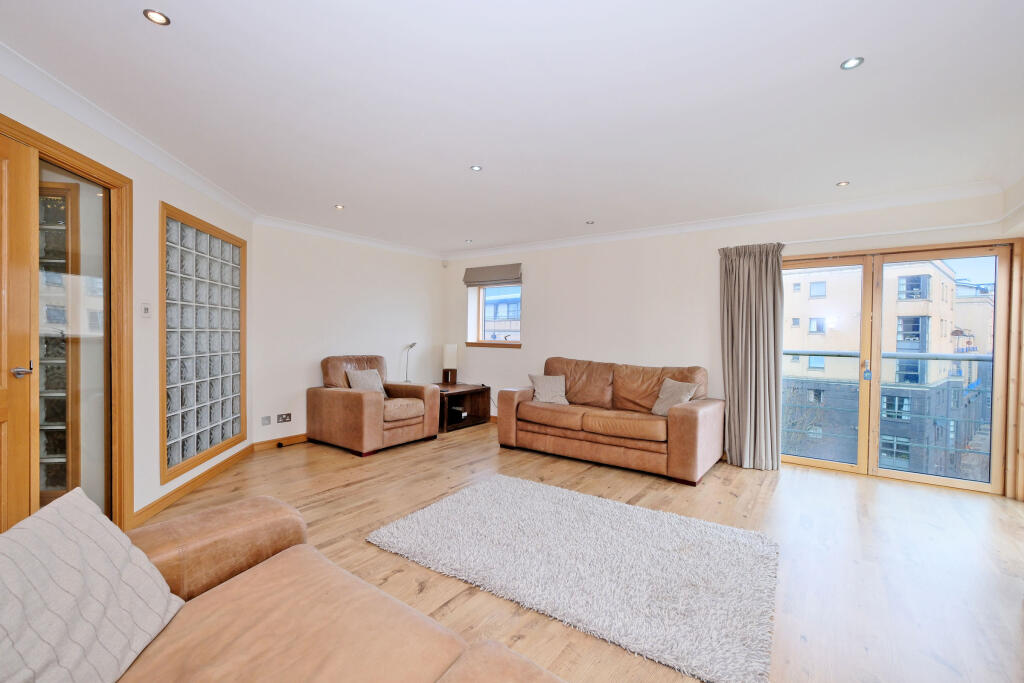 Apartment in Aberdeen, Ferryhill and Ruthrieston - View 5