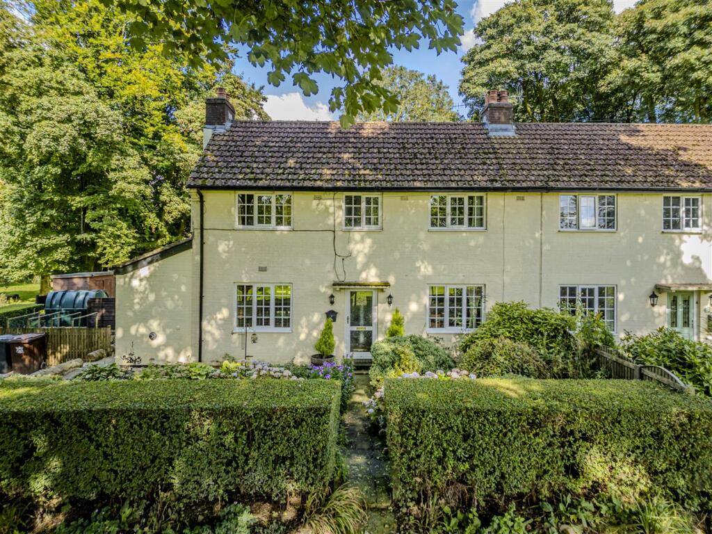House in Stockport - View 3