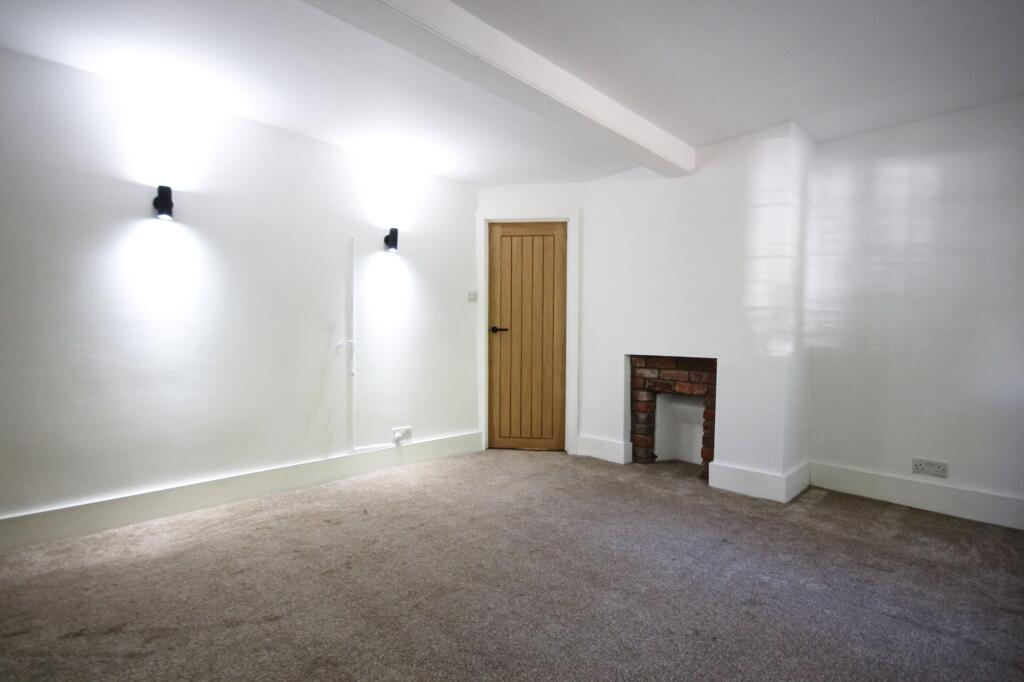 House in Hartford, Cheshire West and Chester - View 4