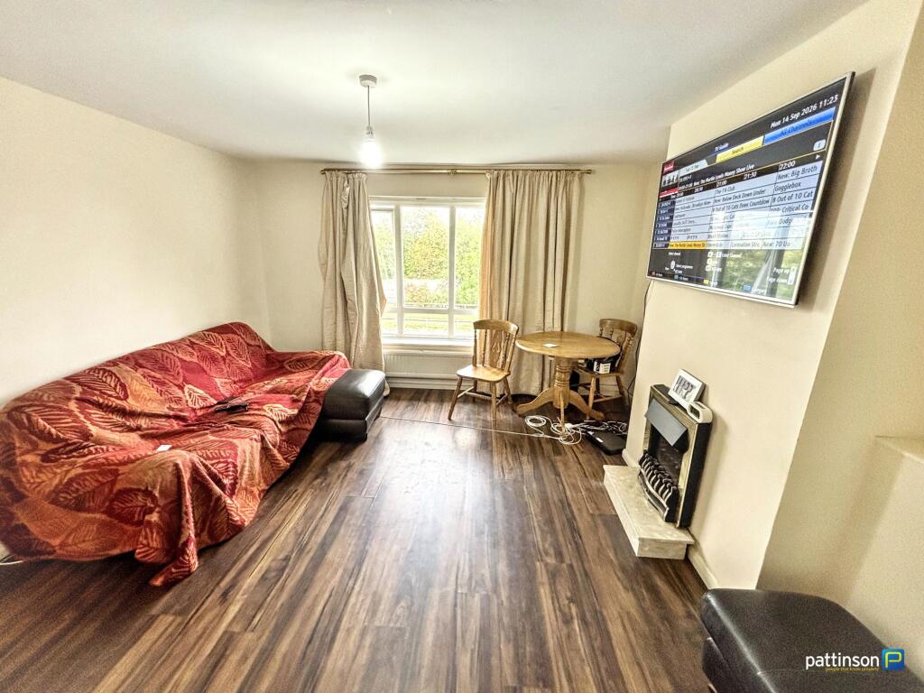 Apartment in Newcastle upon Tyne - View 5