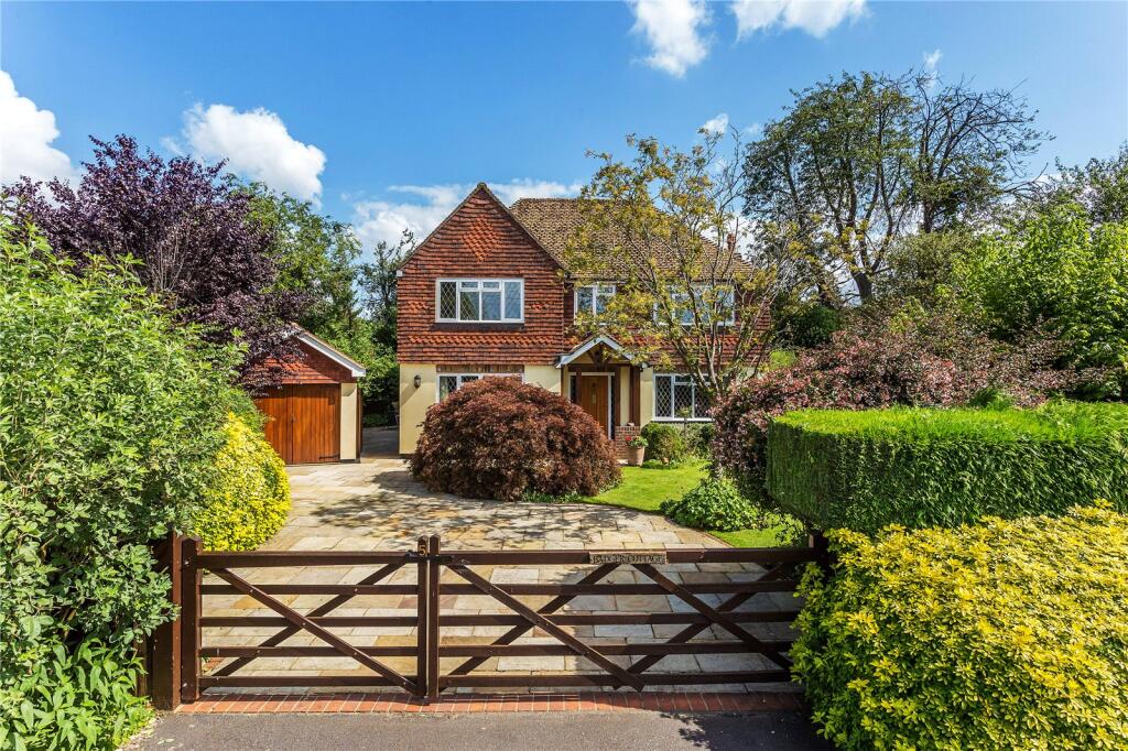 Main image of property: Middle Street, Brockham, Betchworth, Surrey, RH3