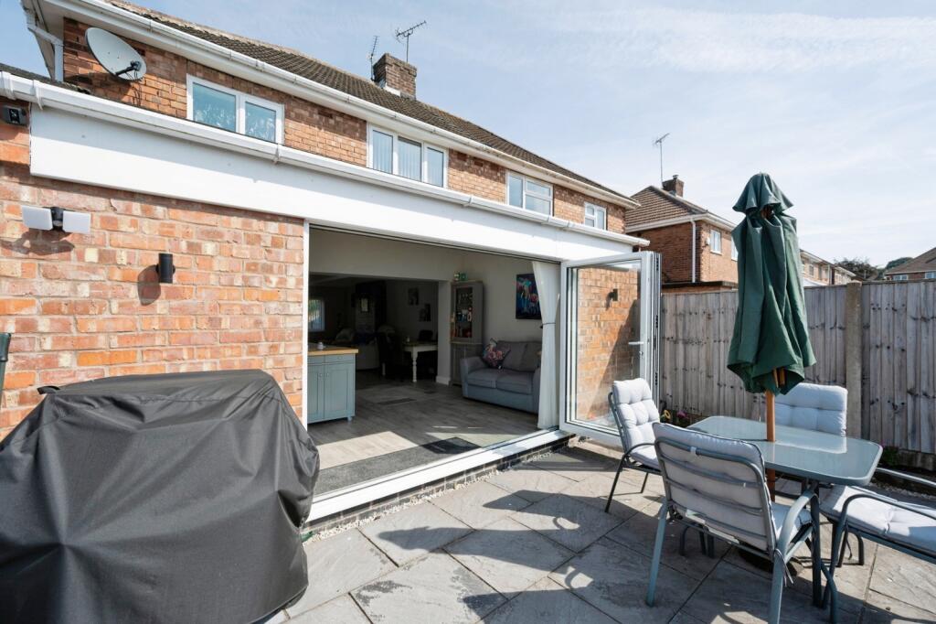 Fairhaven, Kirkby-in-Ashfield, Nottingham, Nottinghamshire, NG17 photo 3