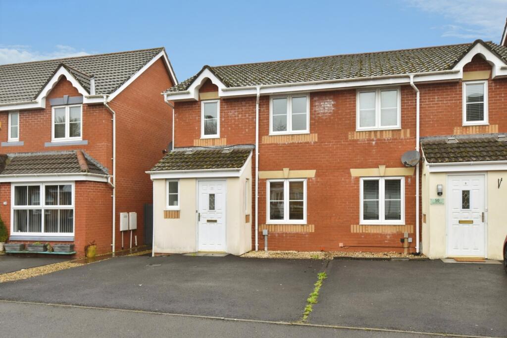 3-bed semi-detached on Llys Ael Y Bryn, Birchgrove, Swansea, SA7, £200,000