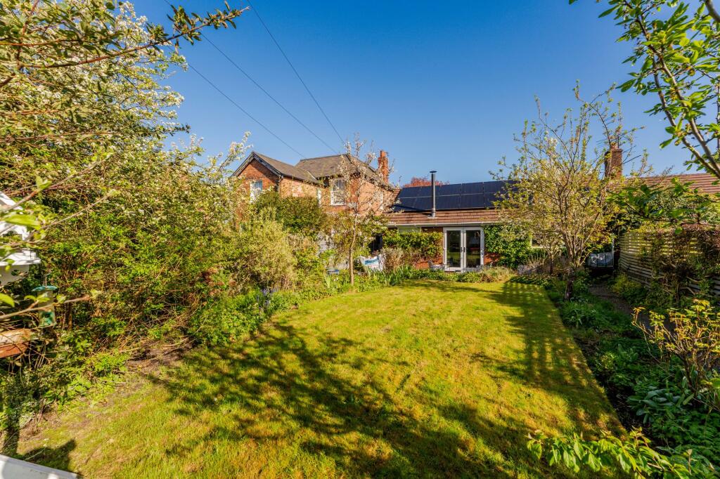 Castle Cliff, Northwich, CW8 photo 4