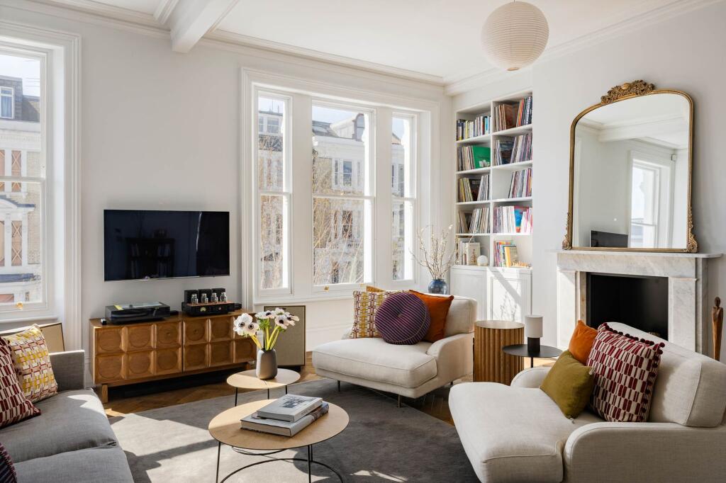 Main image of property: Belsize Crescent, London, NW3