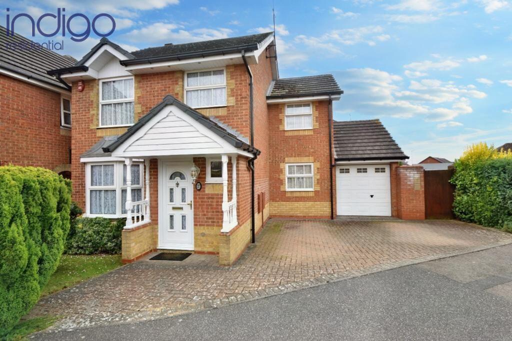 Main image of property: Elvington Gardens, Luton, LU3