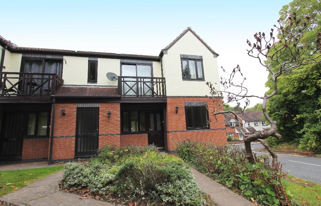 Main image of property: Millbank Mews,Kenilworth,CV8 2TX