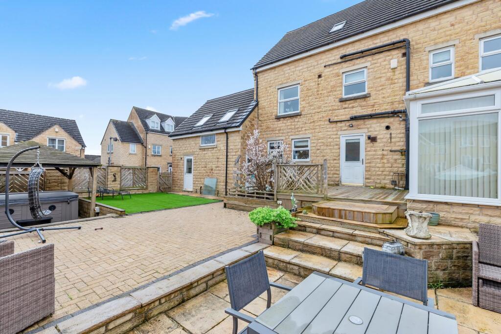 Additional image 49 of Agincourt Drive, Bingley, West Yorkshire, BD16