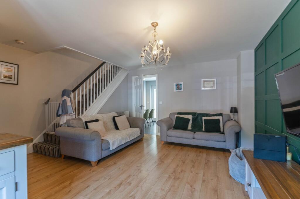 Coed Celynen Drive, Abercarn, NP11 - View 3