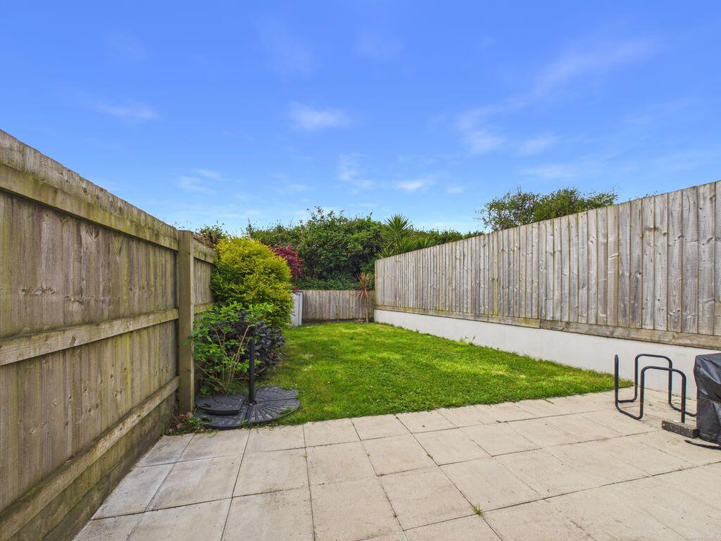 Gwinear, Hayle - Immaculately presented photo 4