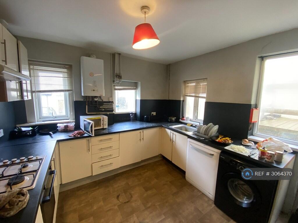 House in Plymouth, Greenbank - View 3