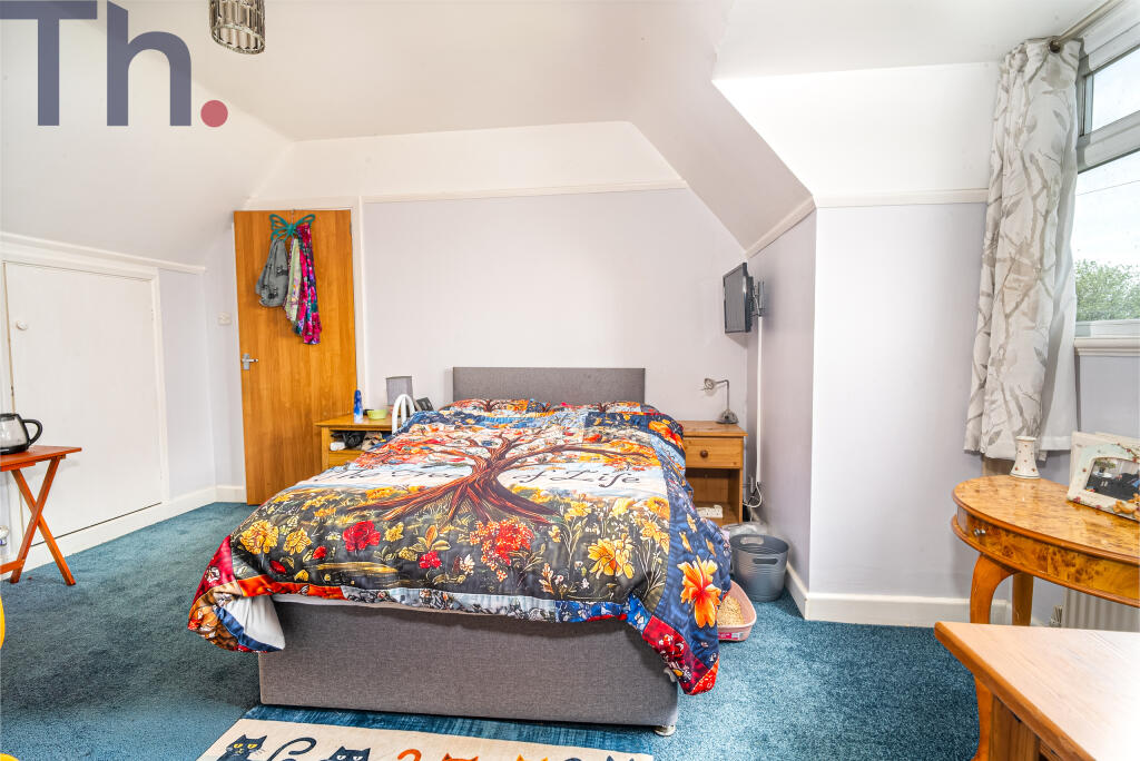 House in Portsmouth - View 5