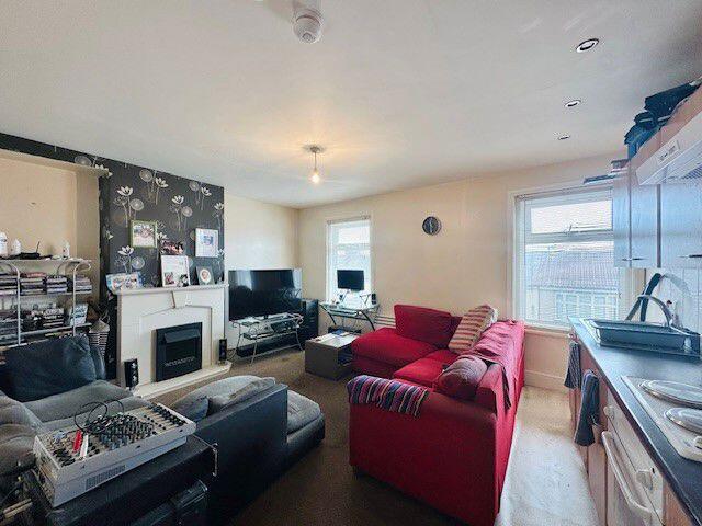 Central Drive, Blackpool, Lancashire, FY1 5EE photo 4