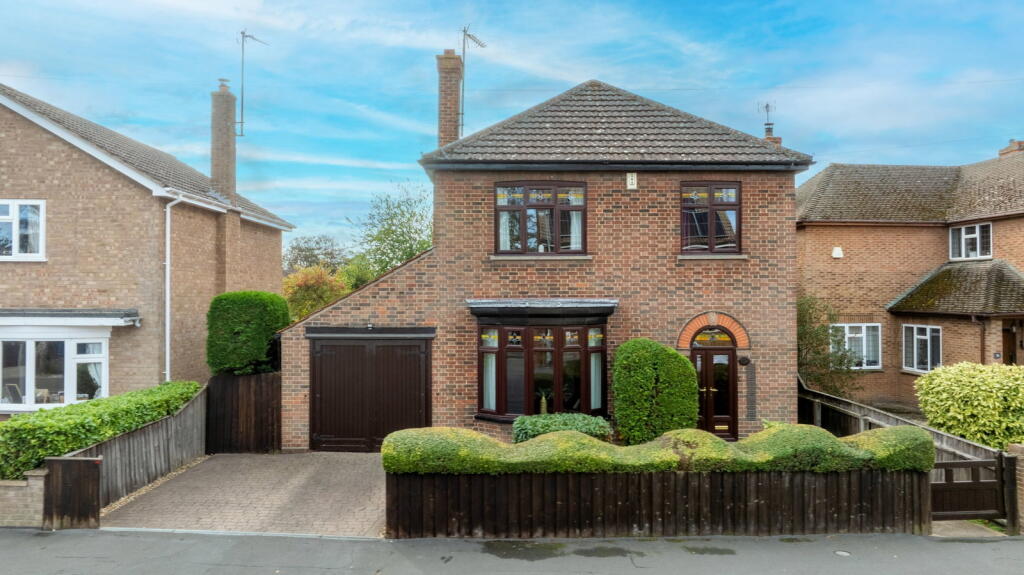 3-bed detached on Westwood Avenue,March,PE15 8AX, £425,000