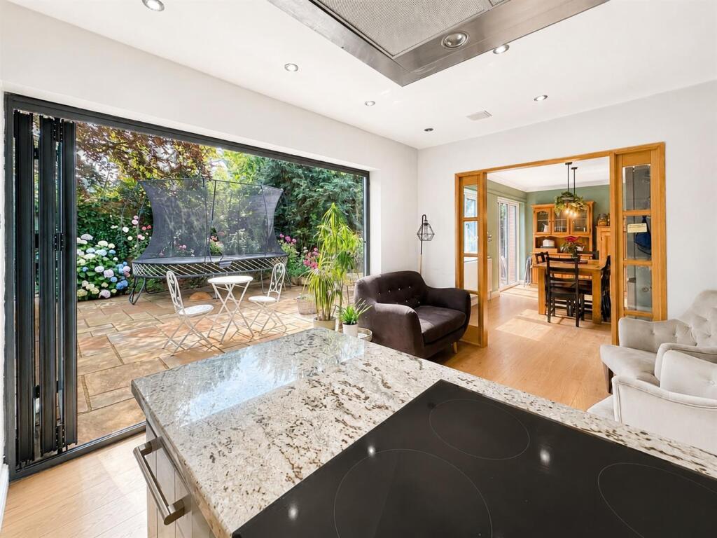 House in Newark and Sherwood, Newark - More