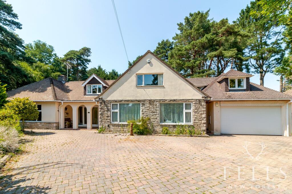 Main image of property: St. Ives Park, Ashley Heath, BH24