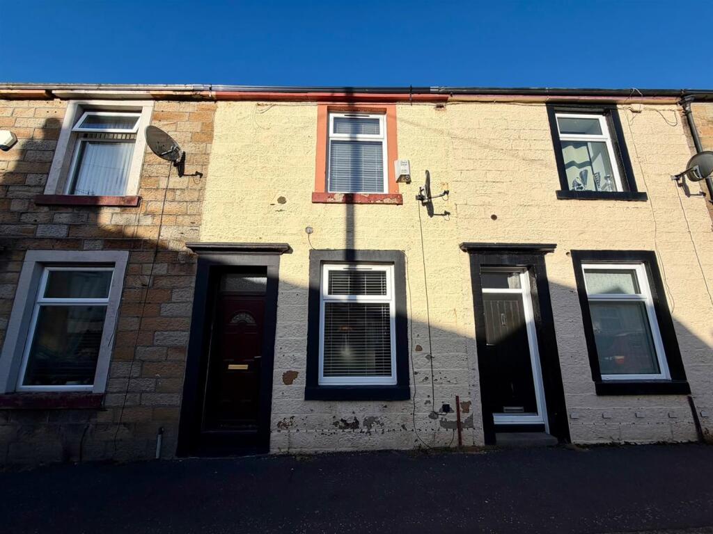 Scarlett Street, Burnley