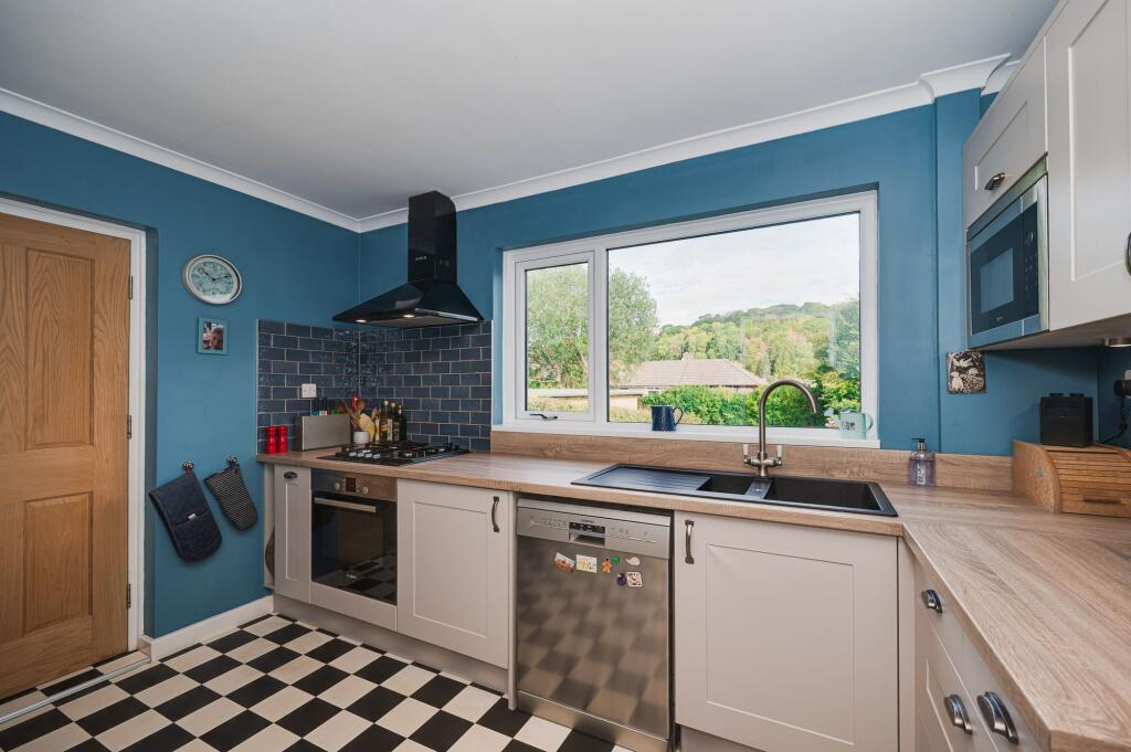 House in Sheffield, South Yorkshire - View 5