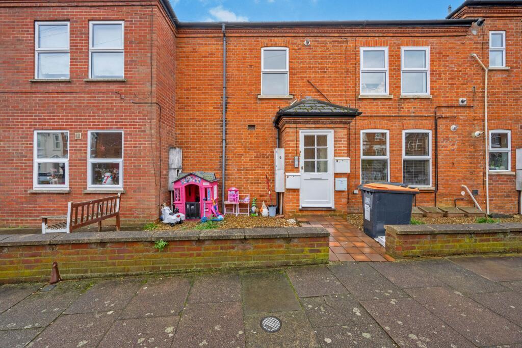 Main image of property: Bedford , MK40