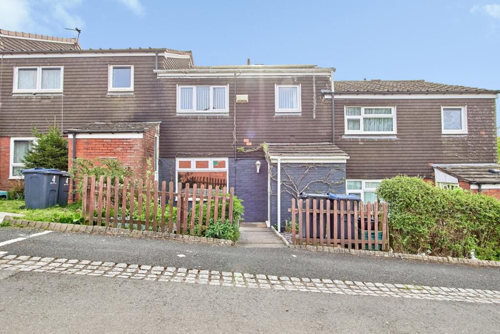 Main image of property: Low Thatch, BIRMINGHAM, West Midlands, B38