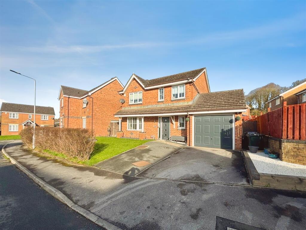 Lime Vale Way, Bradford, BD6 3DZ