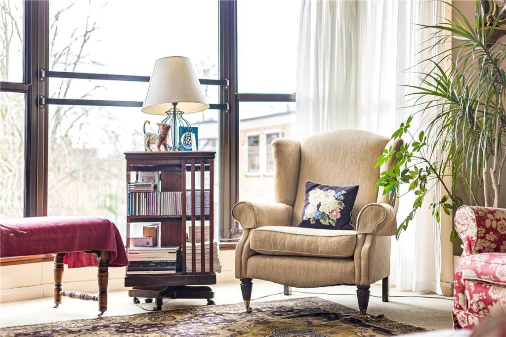 Main image of property: Banbury Road, Oxford, Oxfordshire, OX2