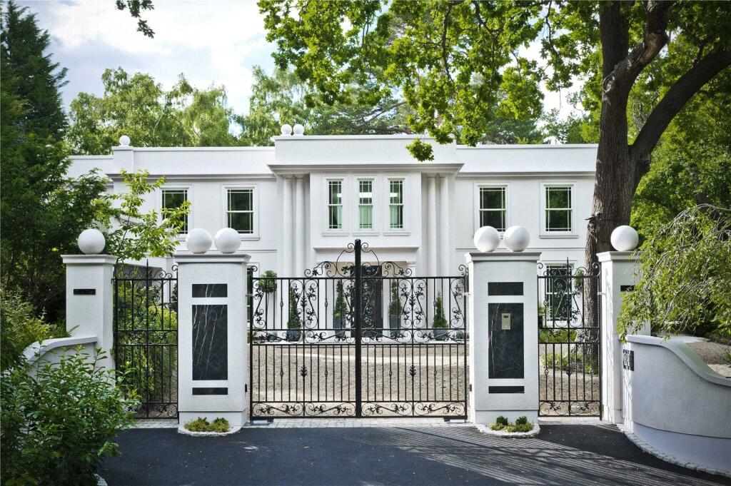 Main image of property: Horseshoe Ridge, Camp End Road, Weybridge, Surrey, KT13