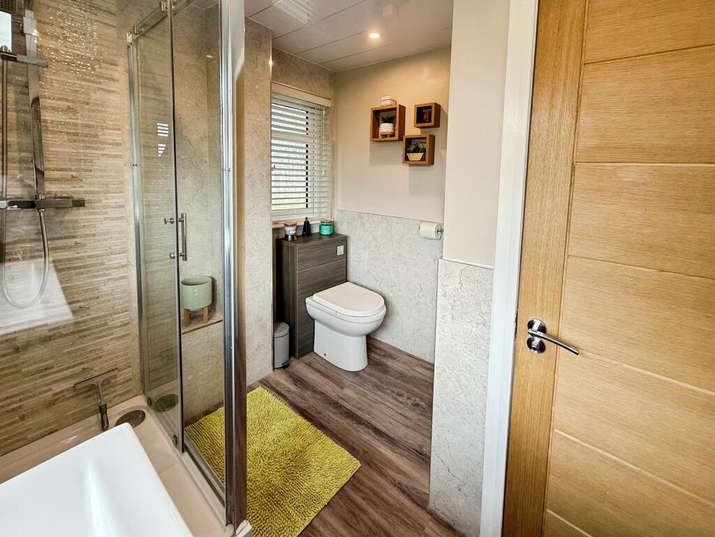 Glen Grove, East Kilbride, G75 photo 4