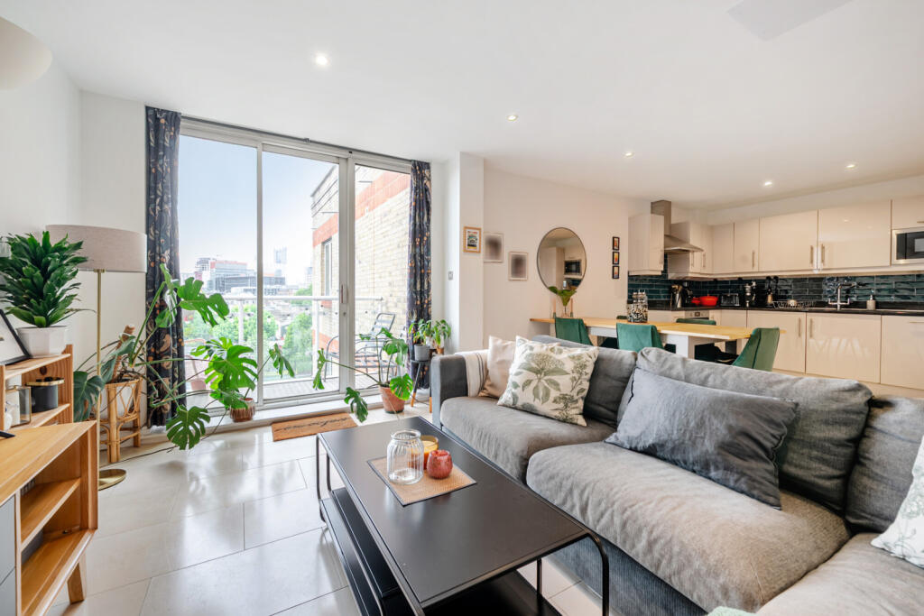 Main image of property: Borough High Street, London