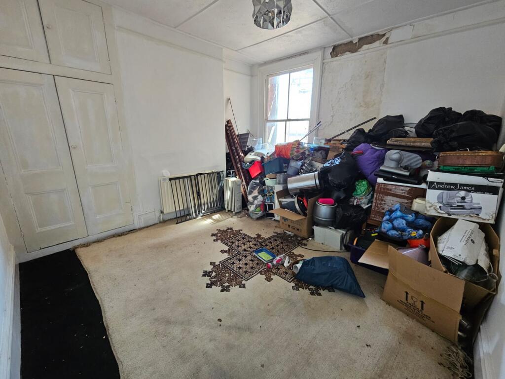 Apartment in Taunton - View 4